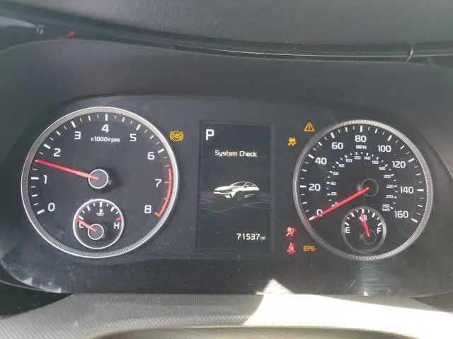 2022 KIA K5 LXS  
