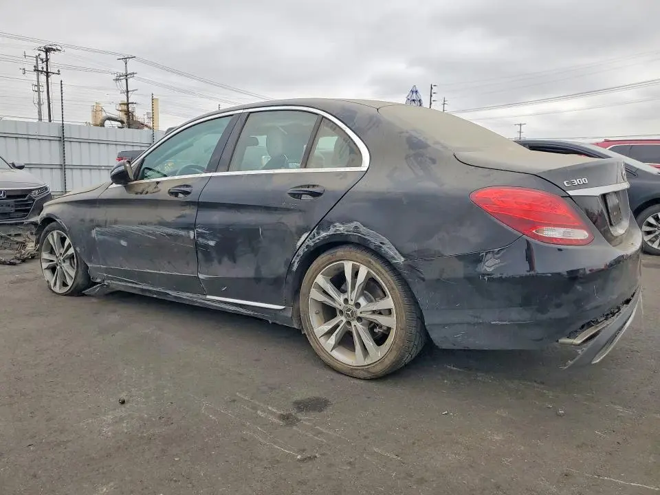 2018 MERCEDES-BENZ C 300  