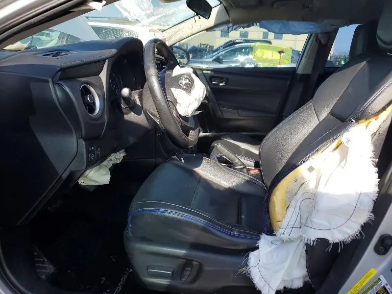 2018 TOYOTA COROLLA XSE  