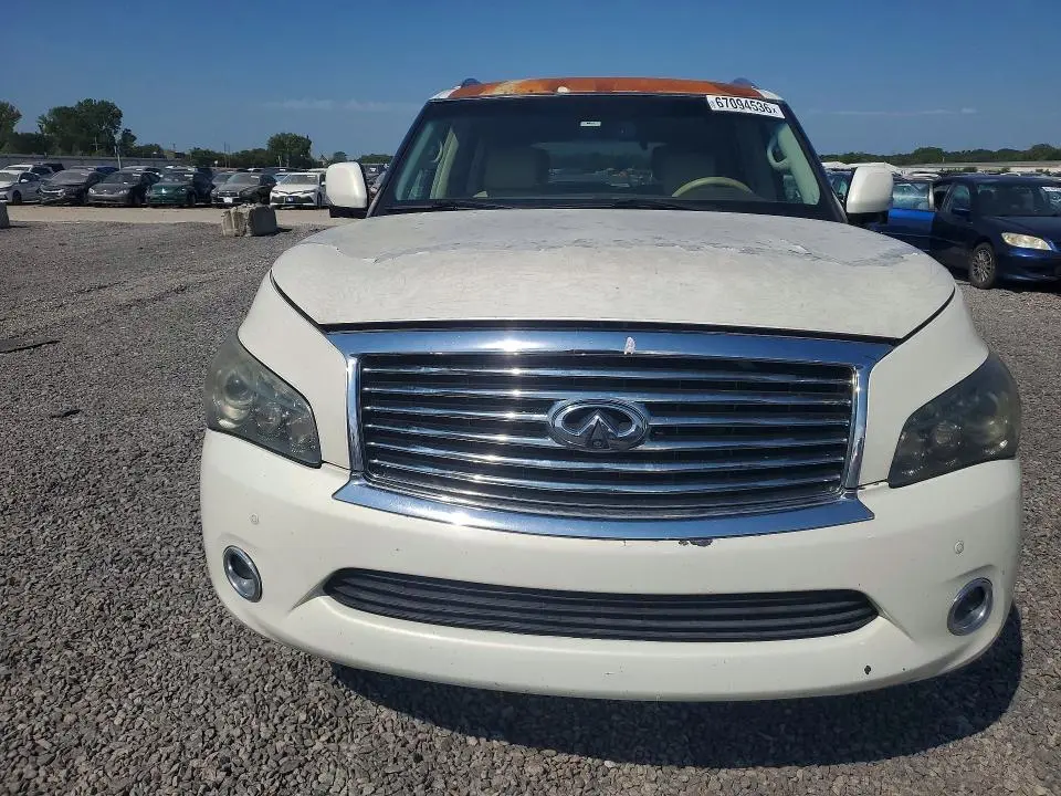 2011 INFINITI QX56 BASE  