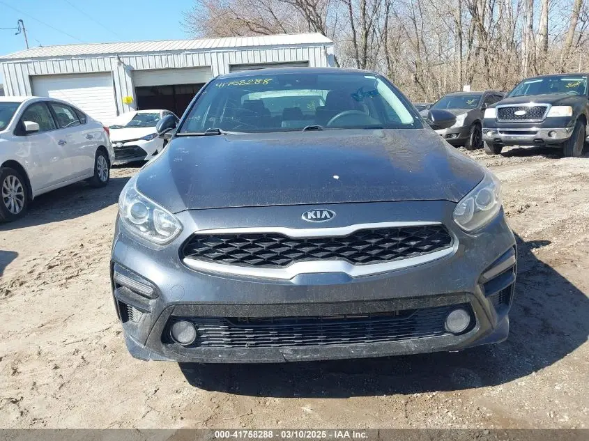 2019 KIA FORTE LXS