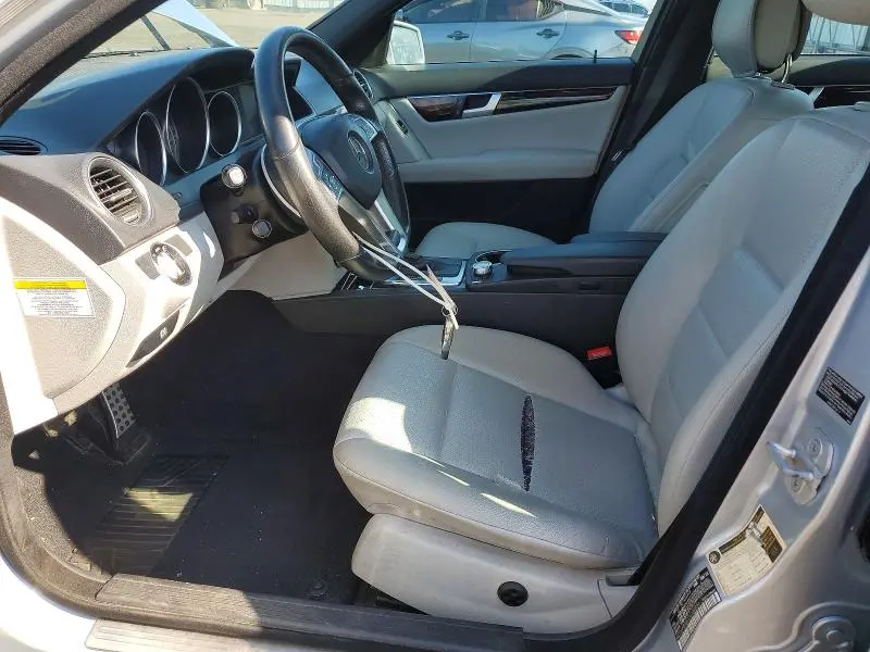 2013 MERCEDES-BENZ C 300 4MATIC  