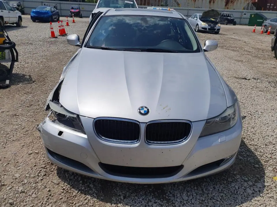 2011 BMW 328 XI  