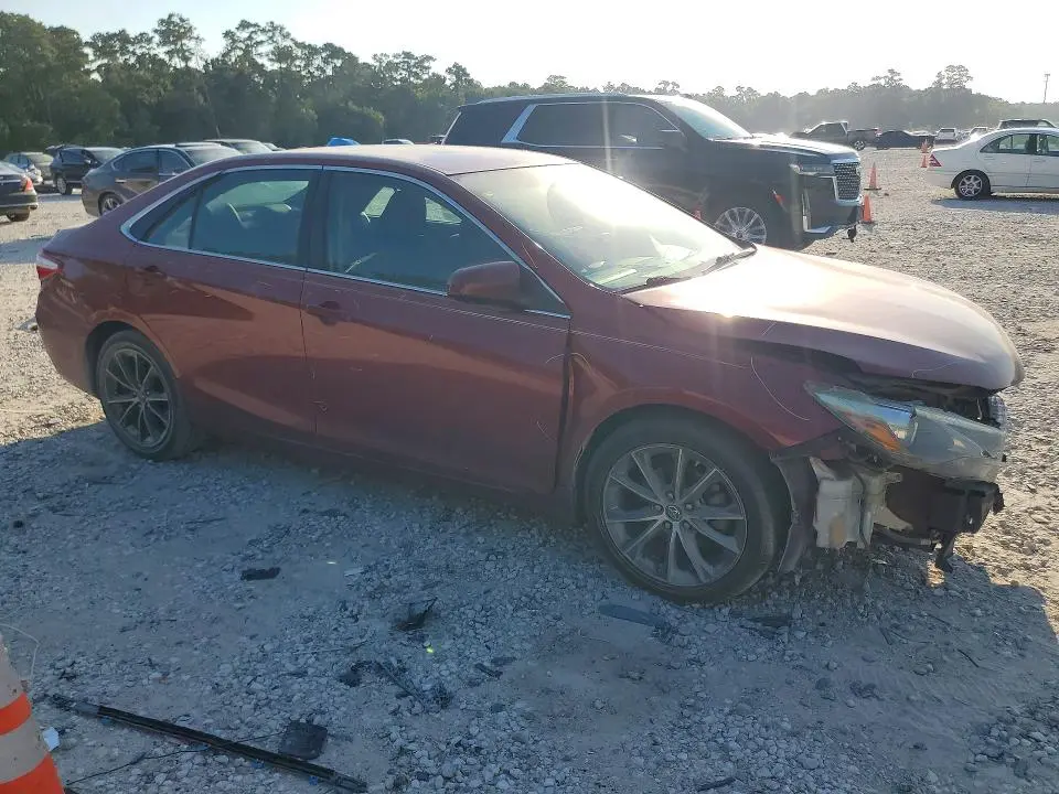 2015 TOYOTA CAMRY XSE  