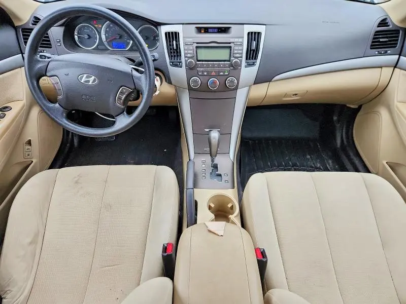 2010 HYUNDAI SONATA GLS  