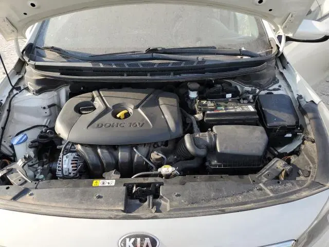 2015 KIA FORTE LX