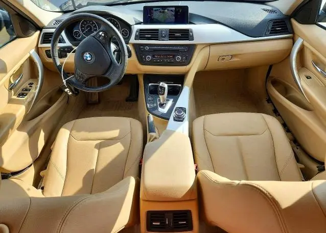 2013 BMW 320 I  