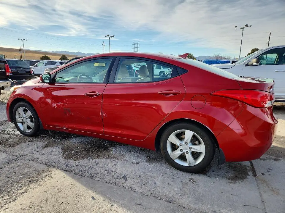 2013 HYUNDAI ELANTRA GLS  