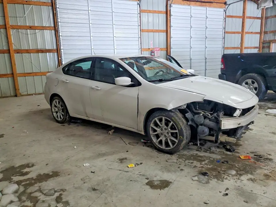 2013 DODGE DART SXT  