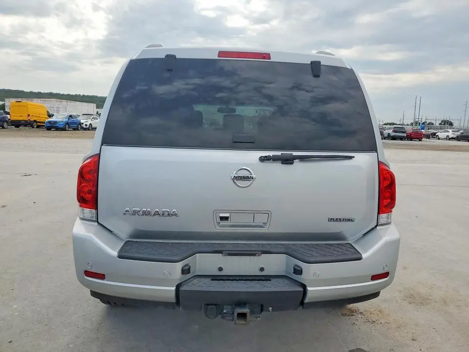 2015 NISSAN ARMADA SV  