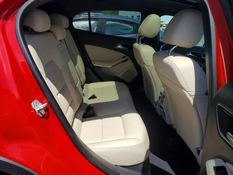 2018 MERCEDES-BENZ GLA 250 4MATIC  