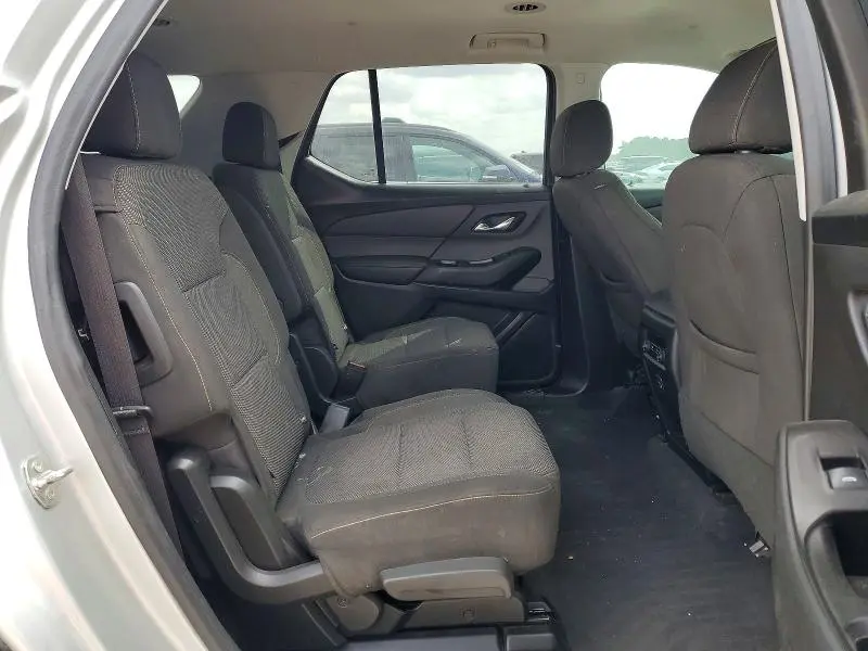 2020 CHEVROLET TRAVERSE LT  