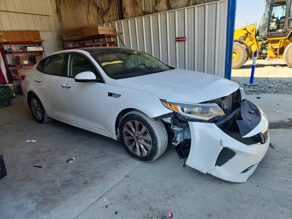 2018 KIA OPTIMA S  