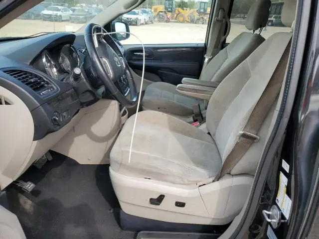 2016 DODGE GRAND CARAVAN SE  
