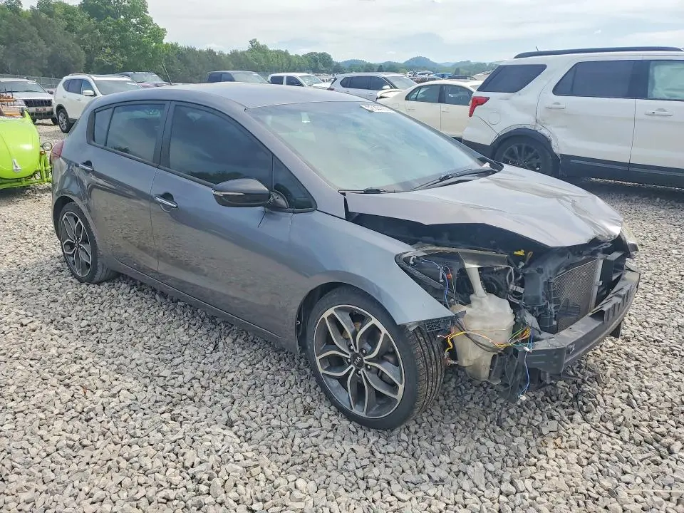 2016 KIA FORTE SX  