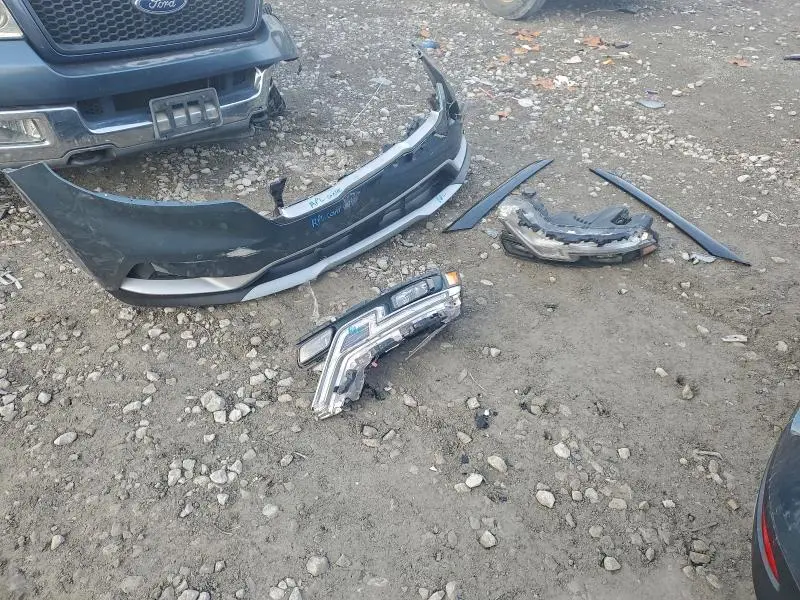 2023 KIA CARNIVAL EX  