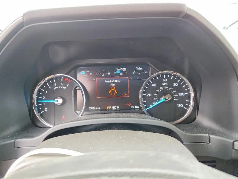2021 FORD EXPEDITION XLT  