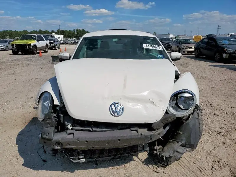 2012 VOLKSWAGEN BEETLE   