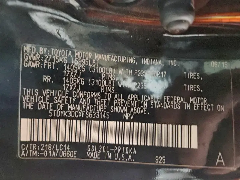 2015 TOYOTA SIENNA XLE  