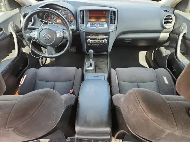 2011 NISSAN MAXIMA S  