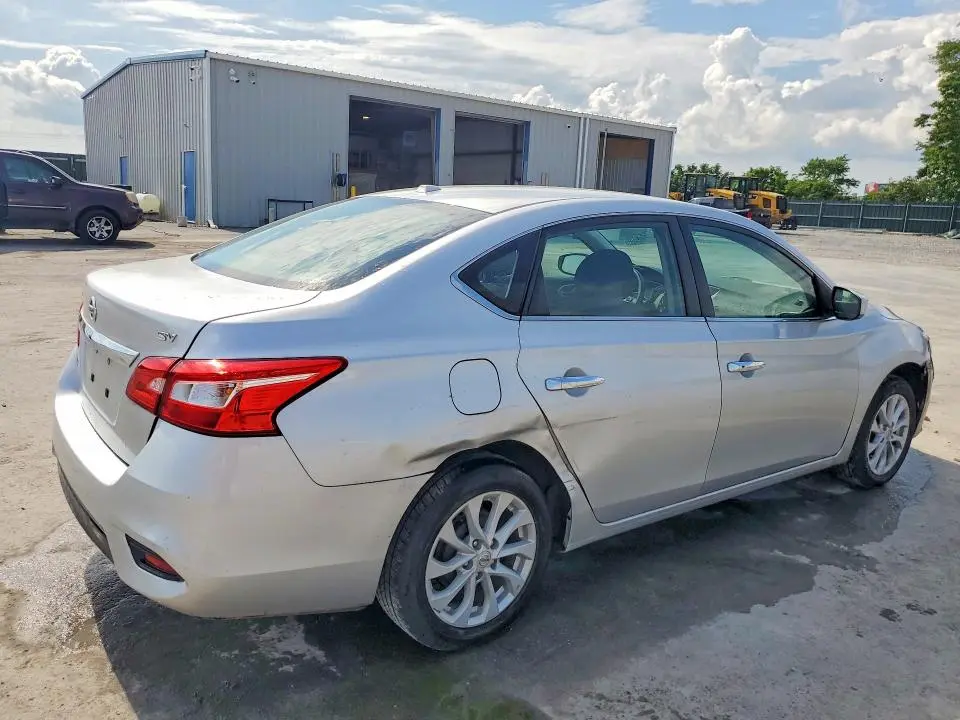 2019 NISSAN SENTRA SV  