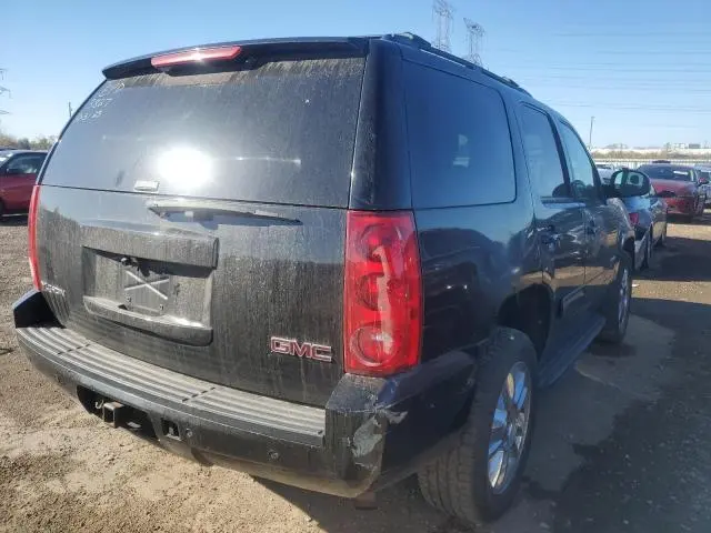 2013 GMC YUKON SLE  