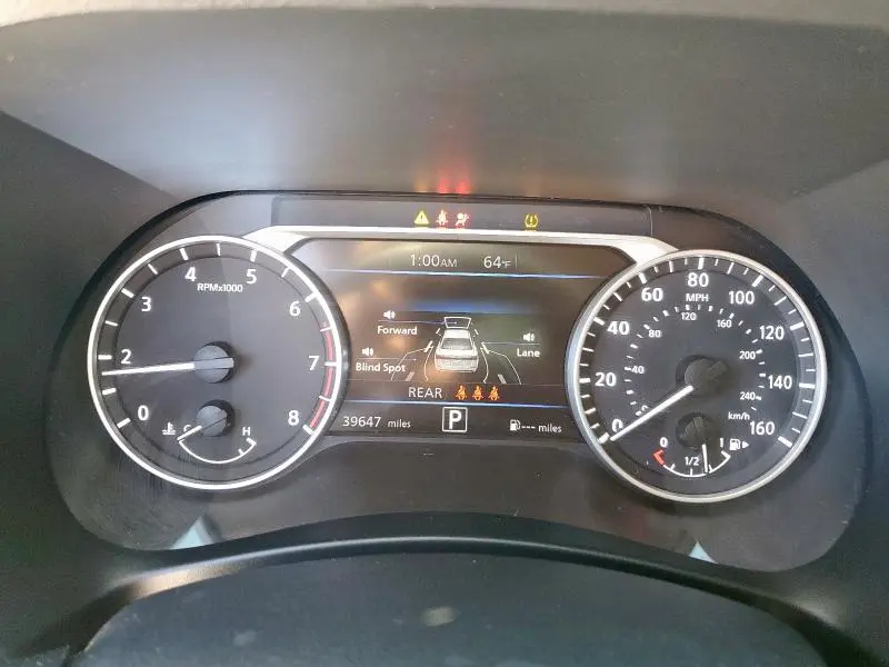 2023 NISSAN SENTRA SR  