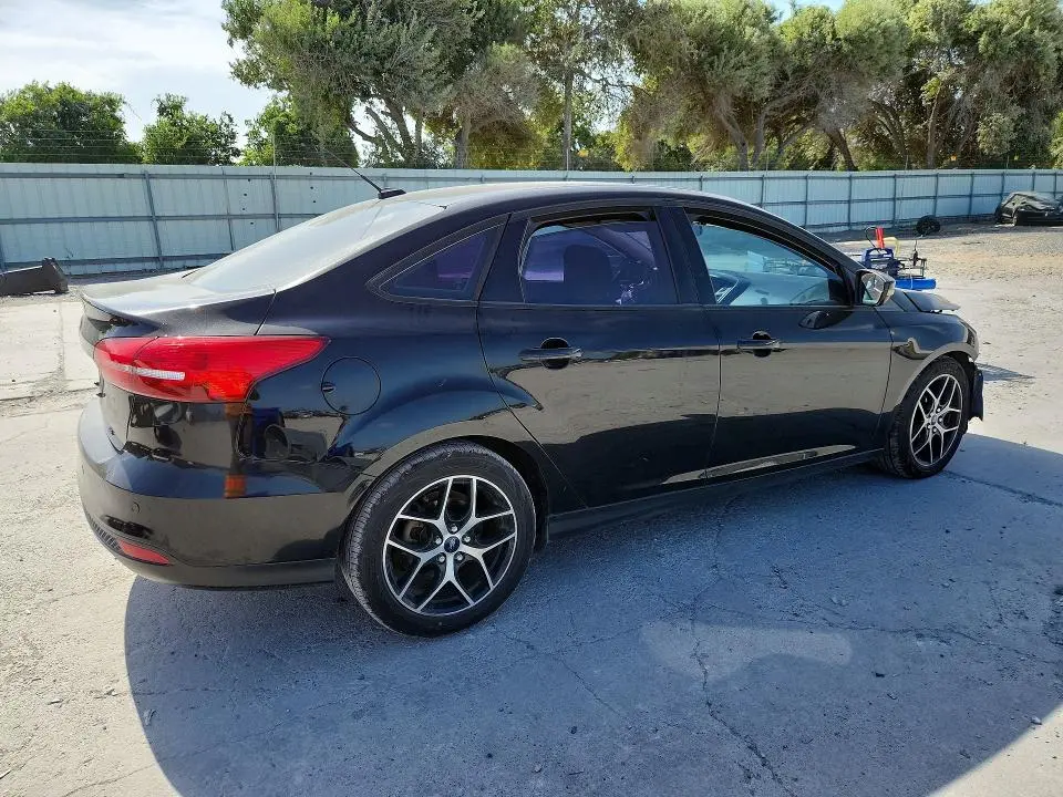 2017 FORD FOCUS SEL  