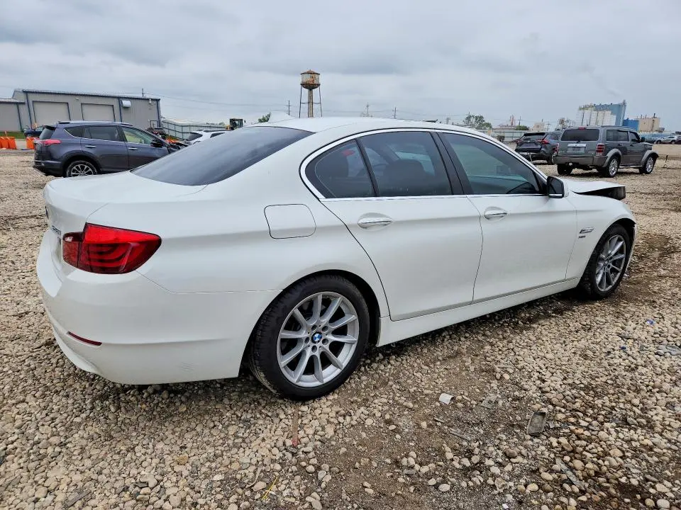 2012 BMW 528 XI  