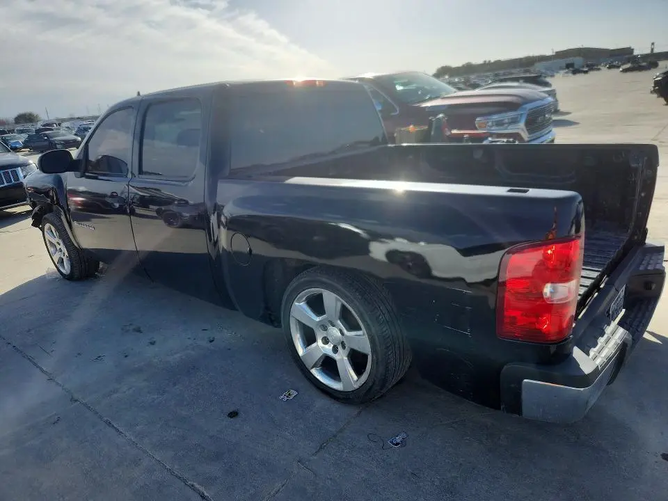 2011 CHEVROLET SILVERADO C1500 LT  