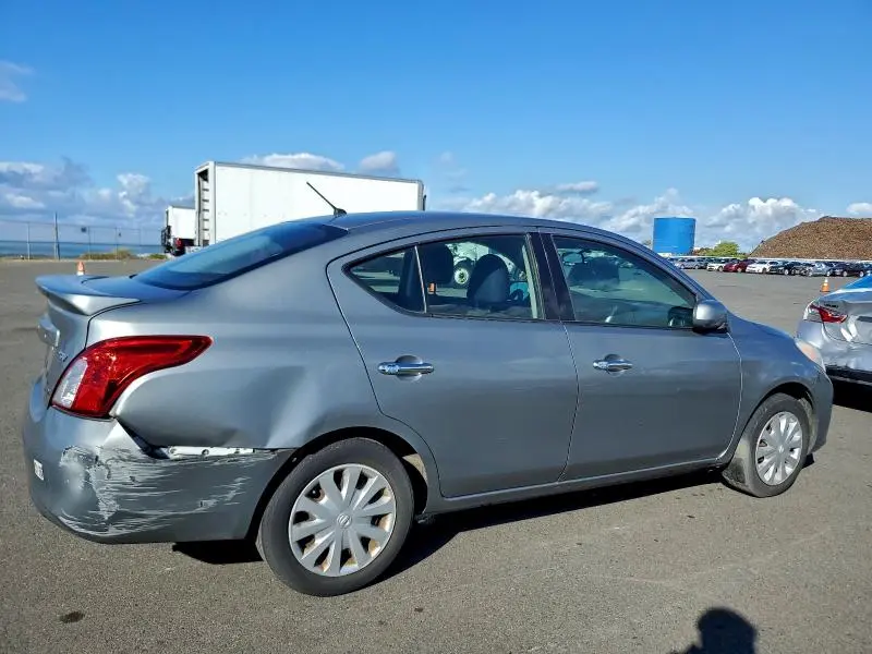 2014 NISSAN VERSA S  
