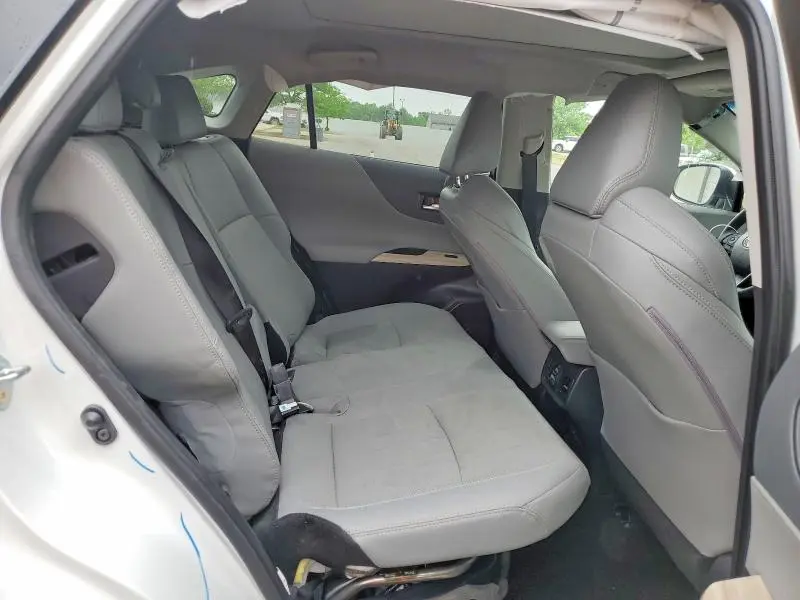 2024 TOYOTA VENZA LIMITED  