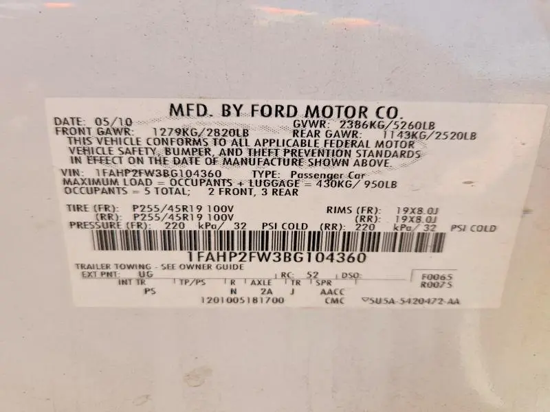 2011 FORD TAURUS LIMITED  