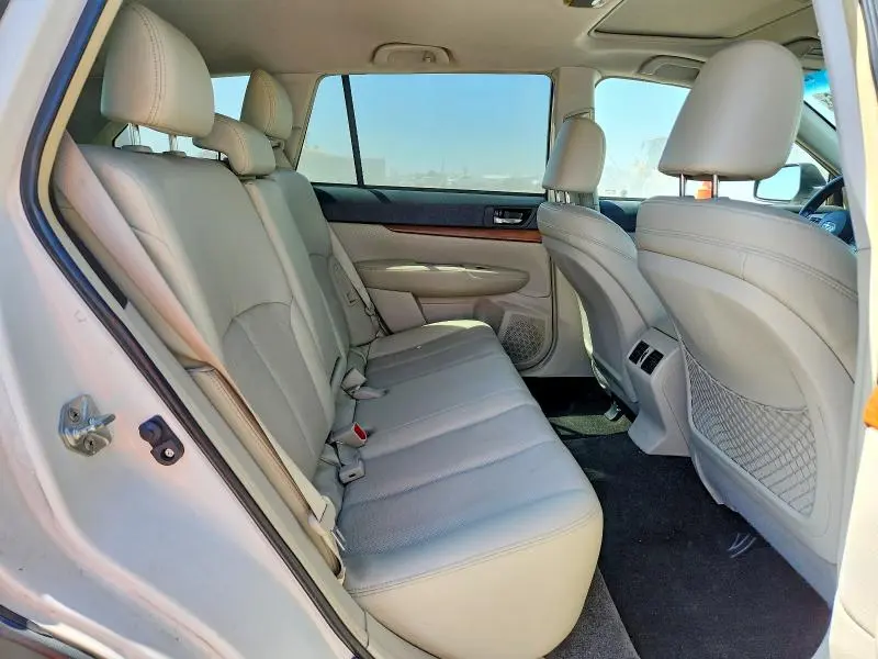 2013 SUBARU OUTBACK 3.6R LIMITED  