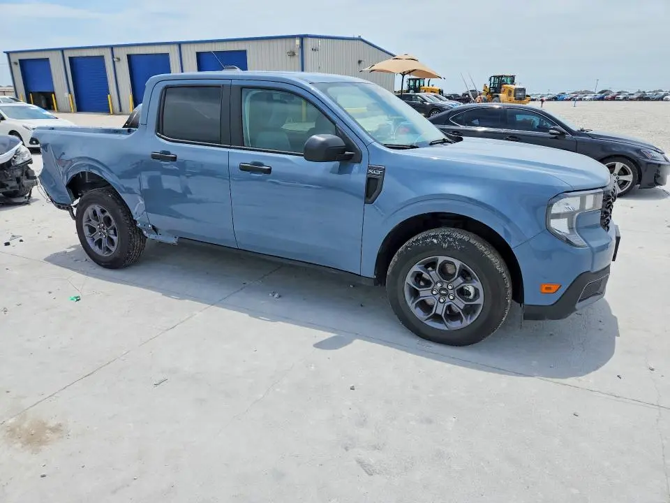 2025 FORD MAVERICK   