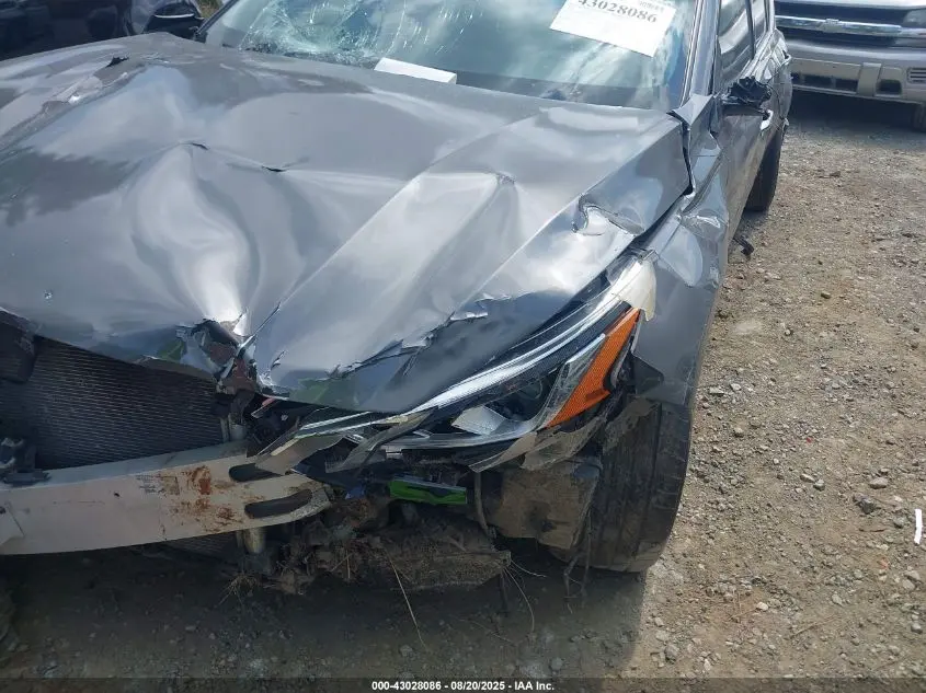 2021 NISSAN ALTIMA SL FWD