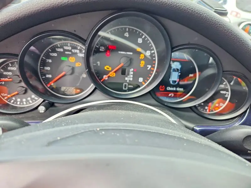 2015 PORSCHE PANAMERA 2  