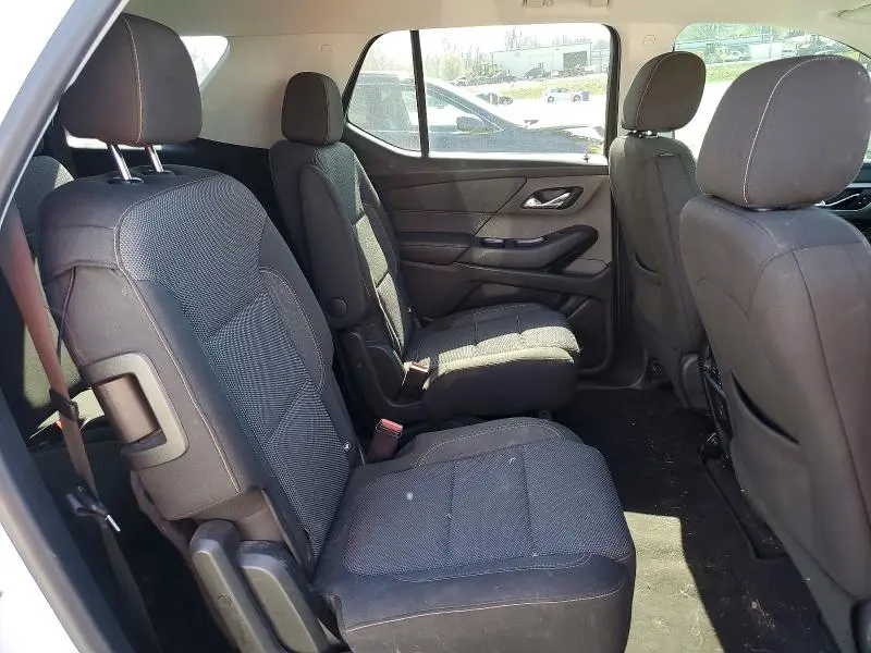 2020 CHEVROLET TRAVERSE LT  