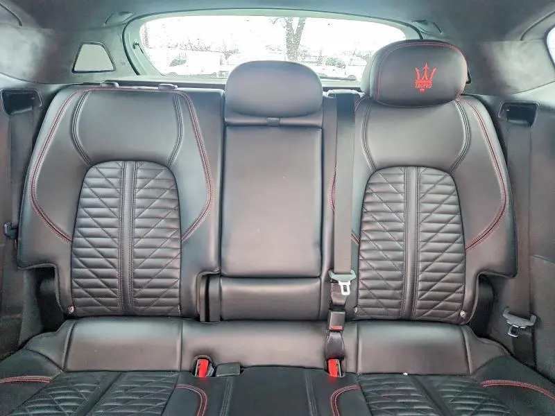 2019 MASERATI LEVANTE GTS  