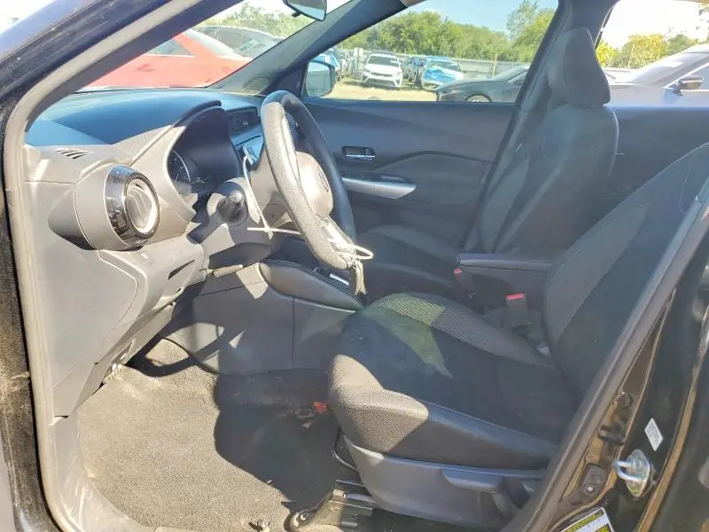 2019 NISSAN KICKS SV  