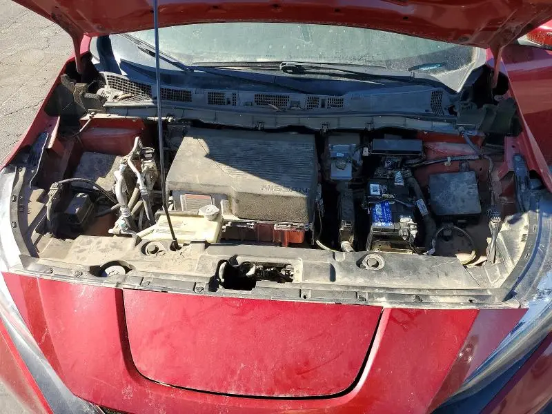 2018 NISSAN LEAF SL  