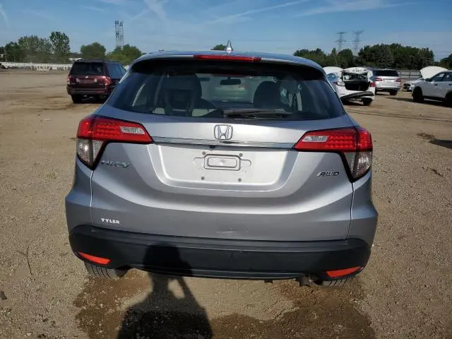 2022 HONDA HR-V LX  