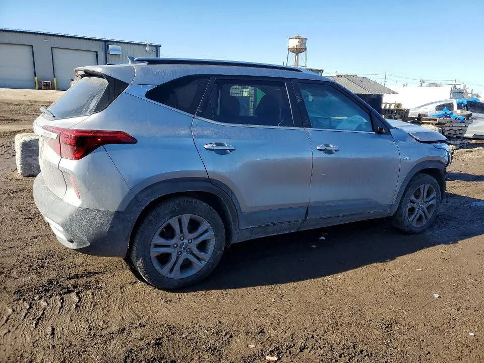 2022 KIA SELTOS S  