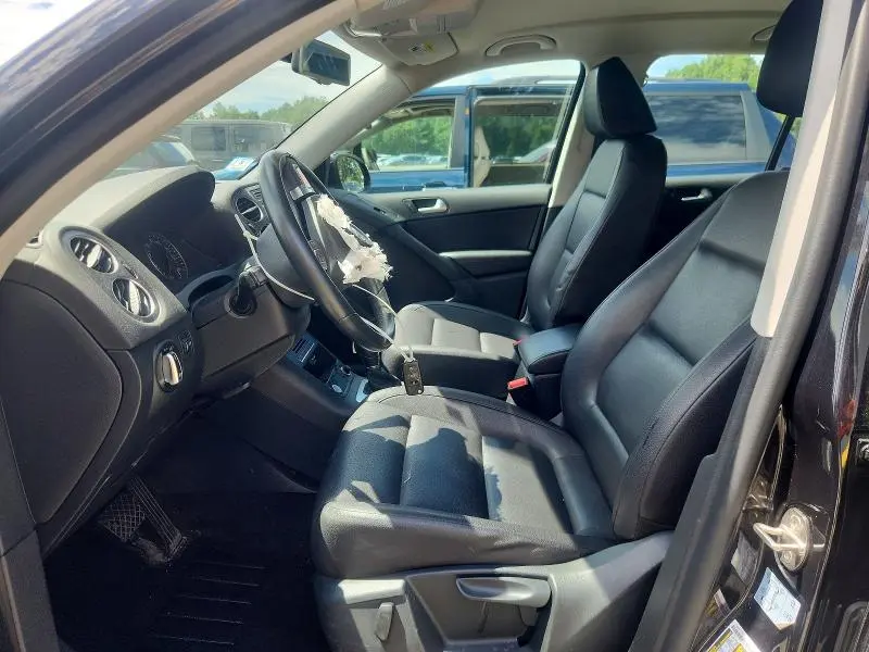 2017 VOLKSWAGEN TIGUAN S  