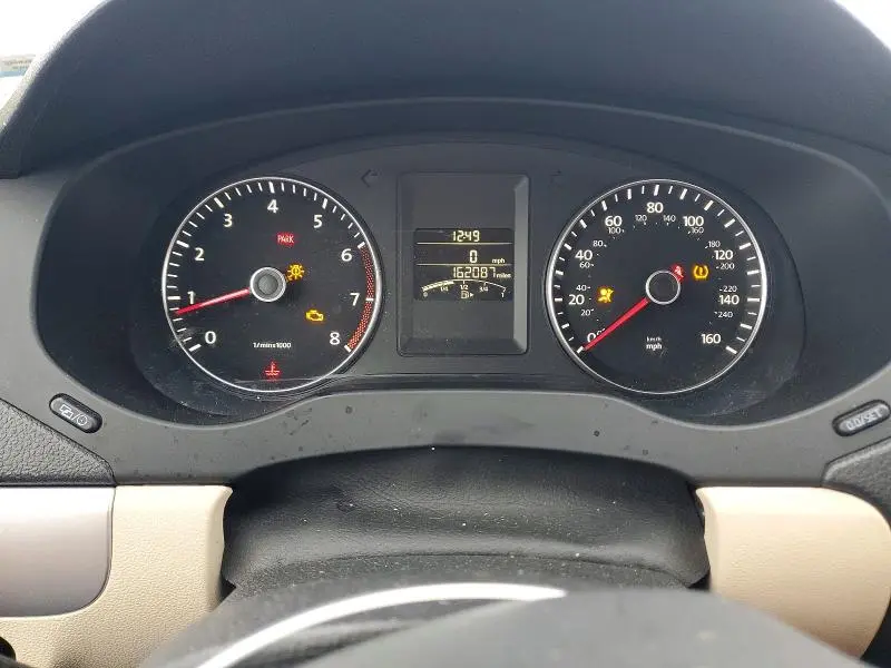 2014 VOLKSWAGEN JETTA SE  