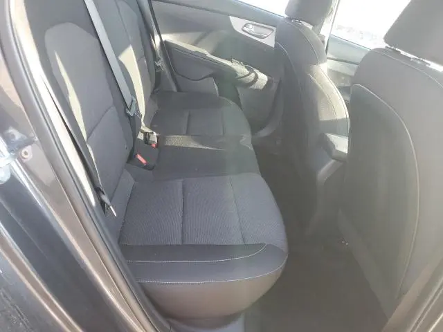 2024 KIA FORTE LX  