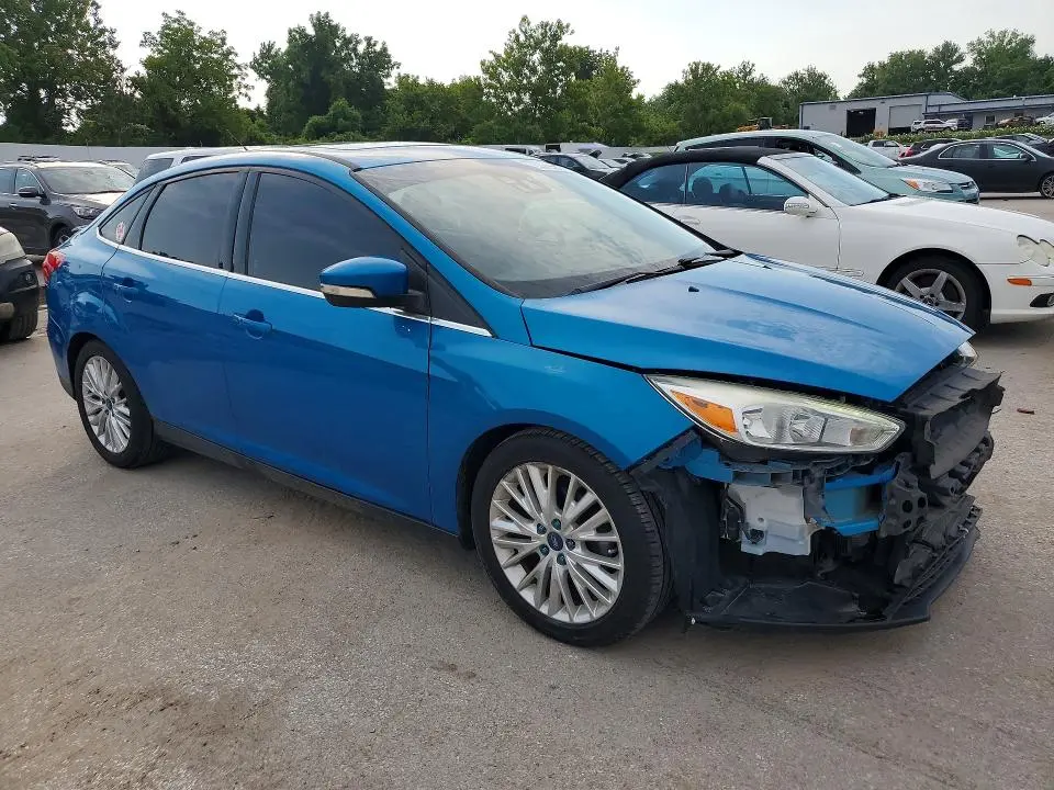 2015 FORD FOCUS TITANIUM  