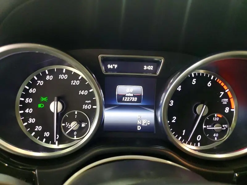 2015 MERCEDES-BENZ GL 550 4MATIC  