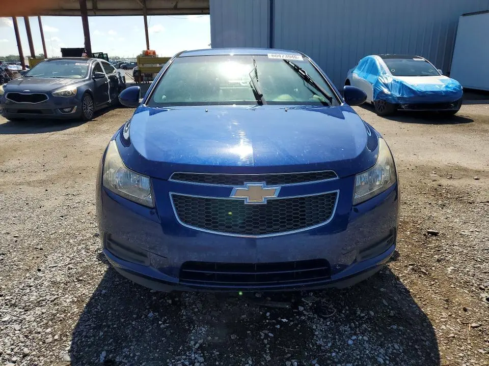 2012 CHEVROLET CRUZE LT  