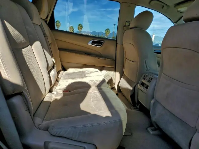 2014 NISSAN PATHFINDER S  